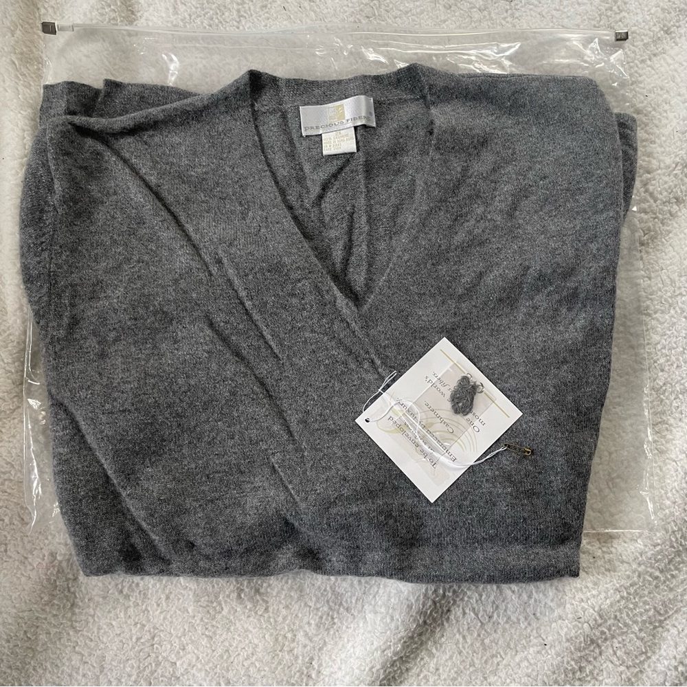 Precious Fibers Vintage Grey 100% Cashmere Women’s Sweater Size 2X NWT
